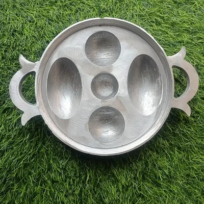 Chitoi pitha pan
